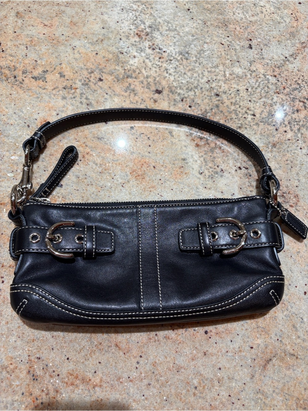 Vintage Coach SoHo Small Baguette Shoulder Bag (Style #3551)